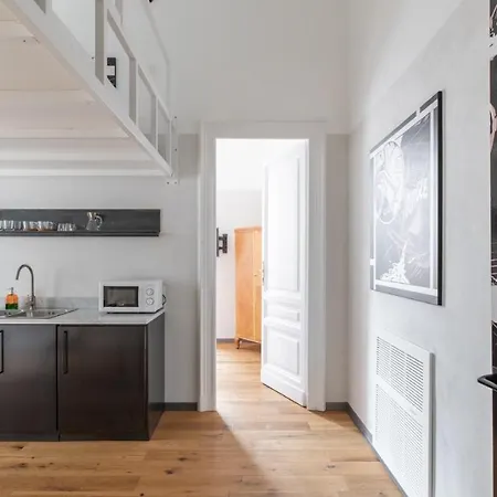 Apartment Plum Guide - Memory Bau *
