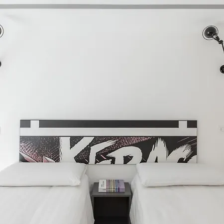 Apartment Plum Guide - Memory Bau